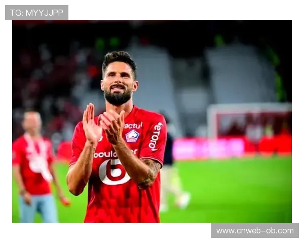 吉鲁开场两度中框，巴黎半场1-0领先里尔